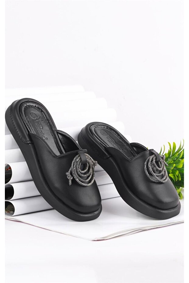 Women's Black Skin Stone Detailed Slippers