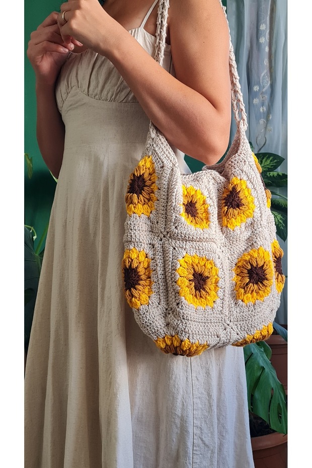 Hand Knitted Bag/ Motif Bag/ Sunflower Bag/ Women's Bag