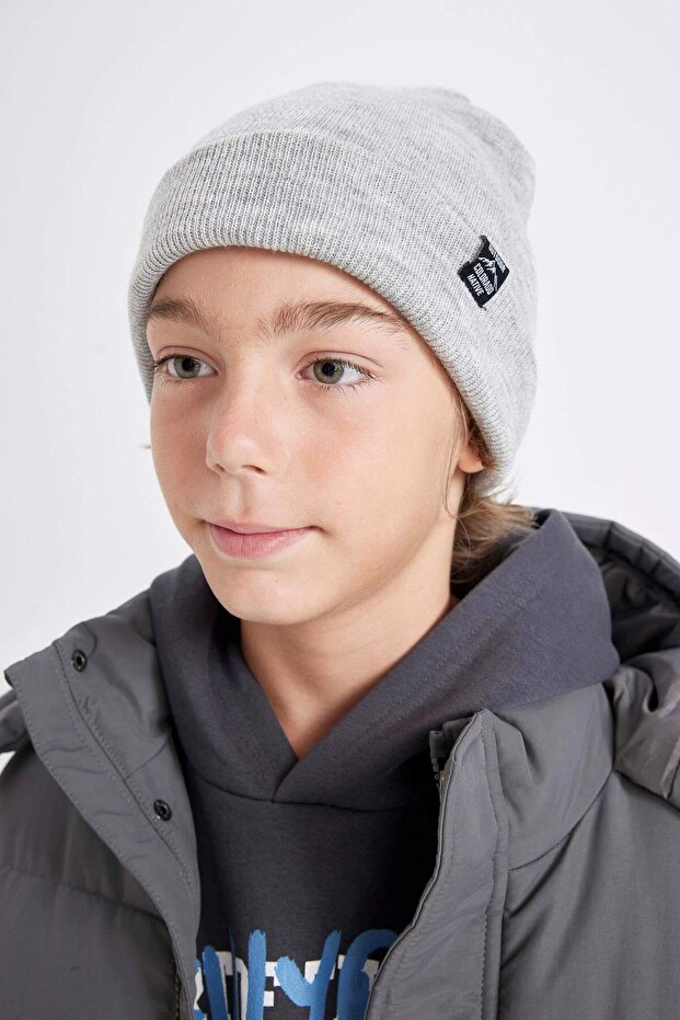 Boy's Woven Label Knitwear Beanie V1853A624Wn