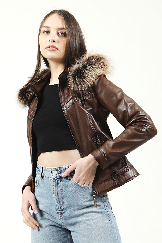 Yb2028 - Camel Antique Women's Coat, Real Leather Hooded