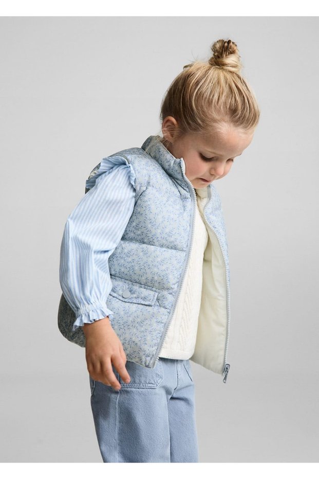 Two-sided quilted vest