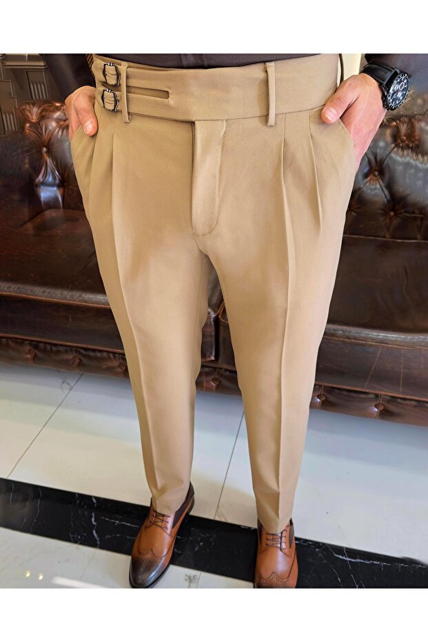 Italian cut belt pleated camel fabric trousers T10802