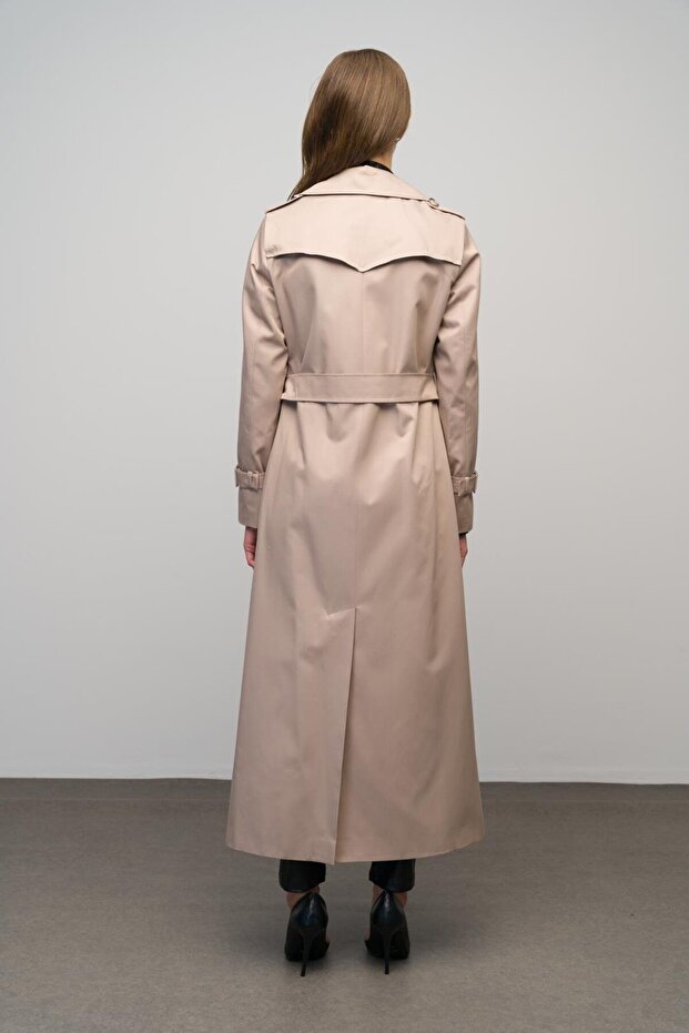 Zweireihiger, mittellanger Trenchcoat – Epaulet- und Cape-Detail, STONE 6617 - 8