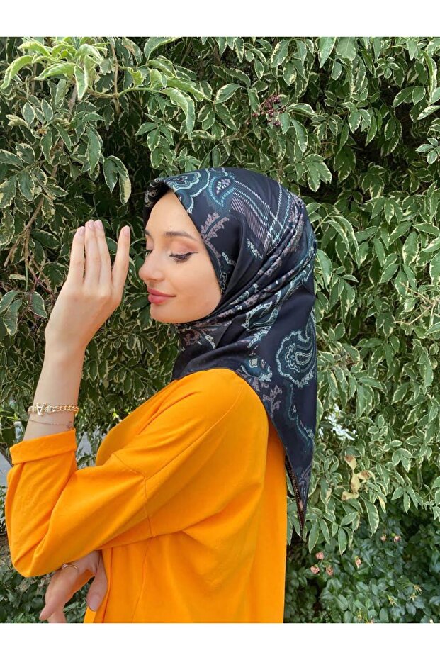 وشاح حرير تيفيل منقوش بتصميمات متعددة الألوان 1221-أنثراسايت