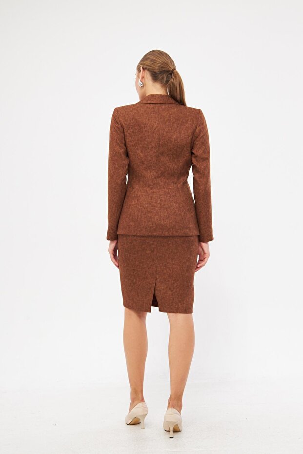 Tek Düğme Yün Efekt Etekli Takım Kahve - 9