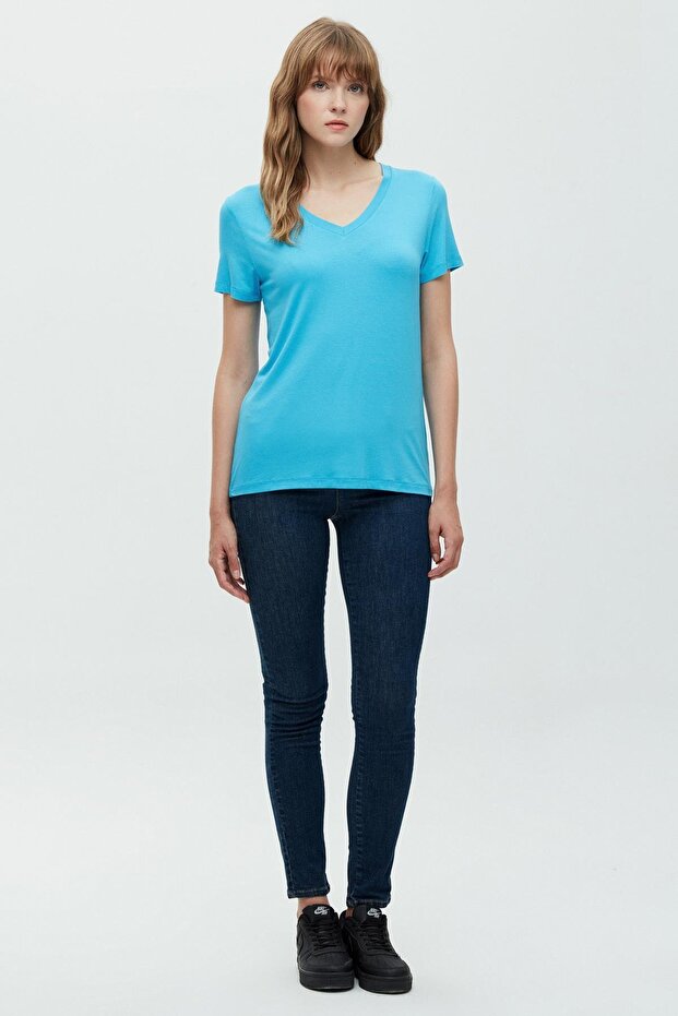 Viscose v-neck t-shirt