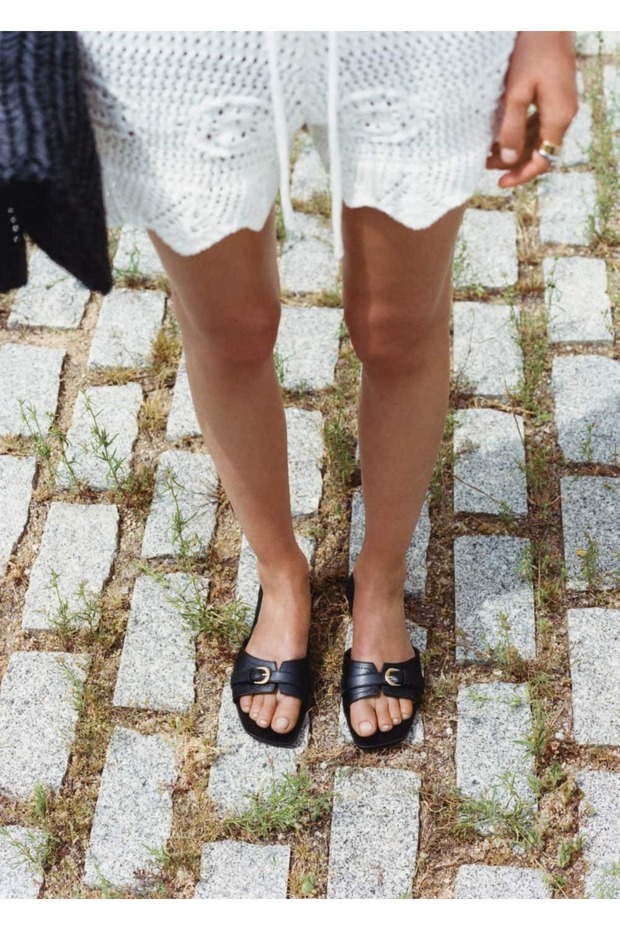 Tokalı deri sandalet - 2