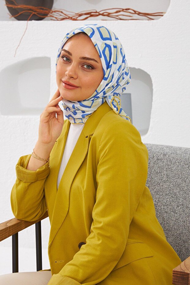 ريلاكس هندسي ترابز وشاح ناعم أبيض كريمي 1144-18