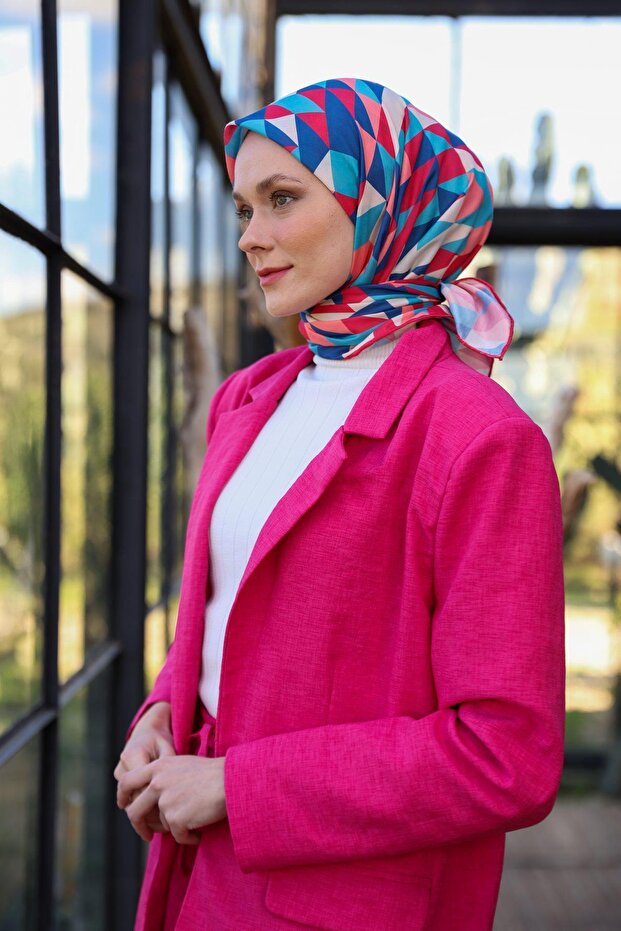 وشاح ناعم بنمط تريانو أحمر كرزي 1171-06 - 2