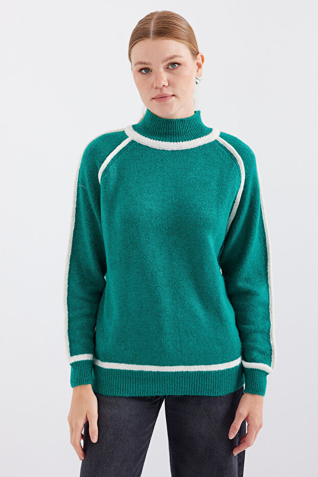 15879 Striped Oversize Knit Sweater - Emerald Green