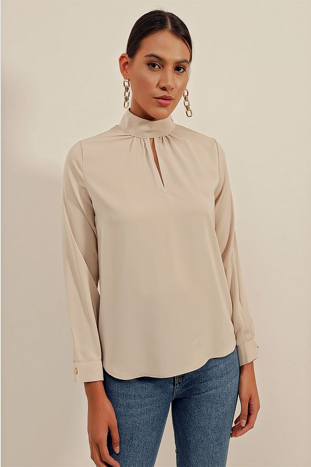 0418 Pencere Detaylı Bluz - Bej - 1