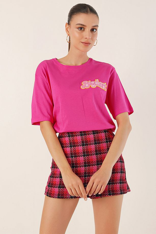 4312 Nakışlı Oversize Tişört - Fuşya - 4