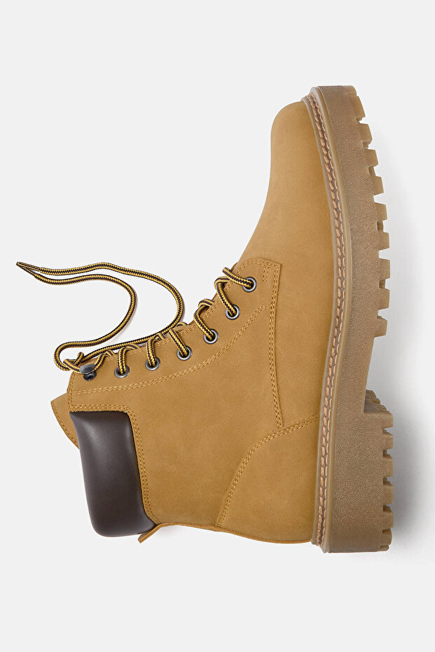 Bağcıklı düz çizme - 3