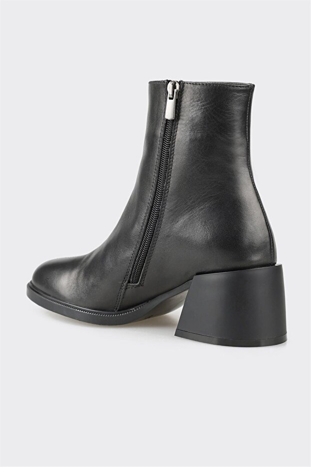 Siyah Deri Kadın Topuklu Bot - 3