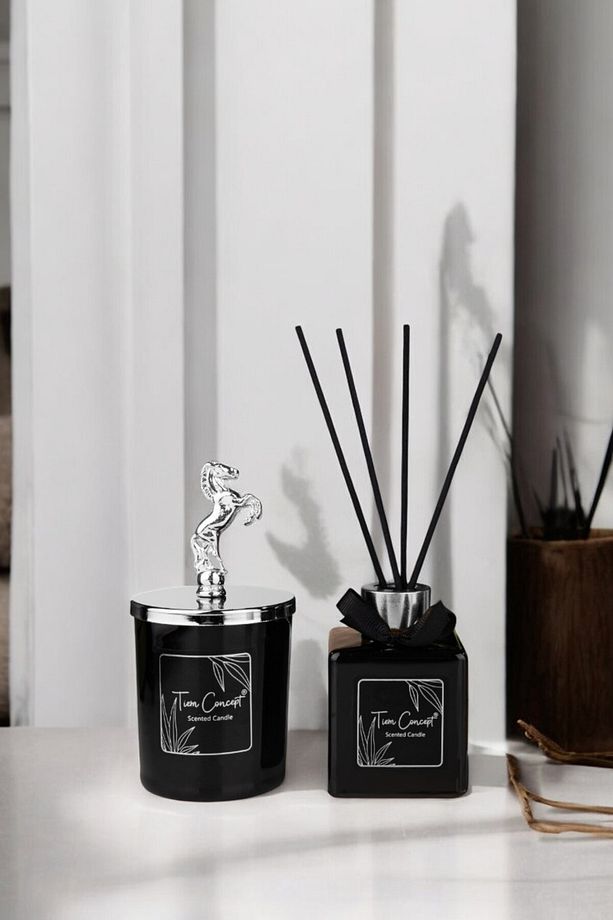 Dekoratif At Başlıklı Gümüş Detaylı Çubuklu Oda Kokusu 100 ml Ve Siyah Bardak Mum Seti - 6