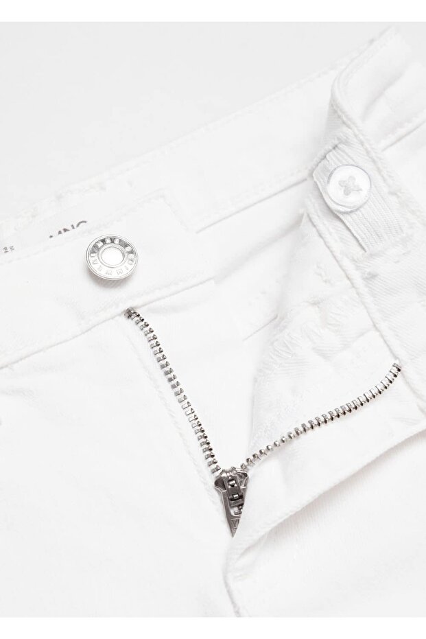 Paçaları kıvrık denim şort - 6