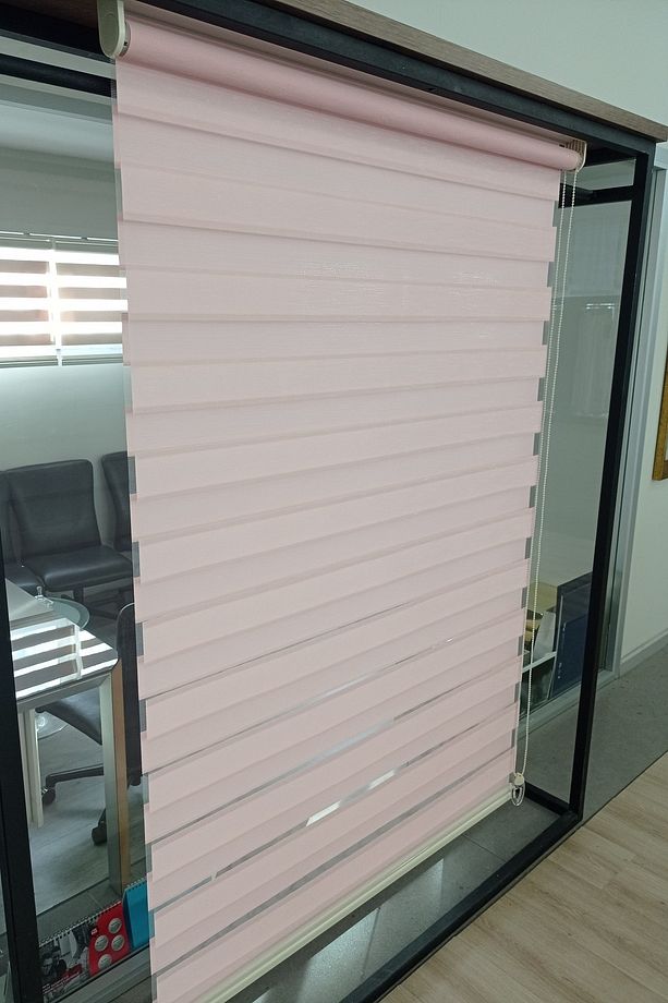 Zebra Stor Perde Pudra Pembe Çocuk Genç - 4