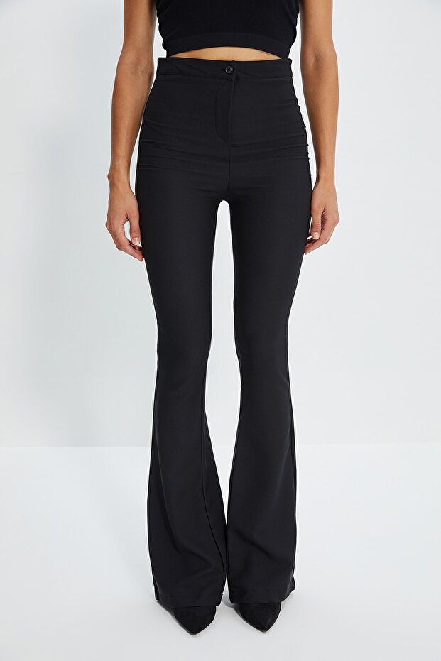 Siyah İspanyol Paça Flare Bootcut Dokuma Kumaş Pantolon TWOAW20PL0576 - 3