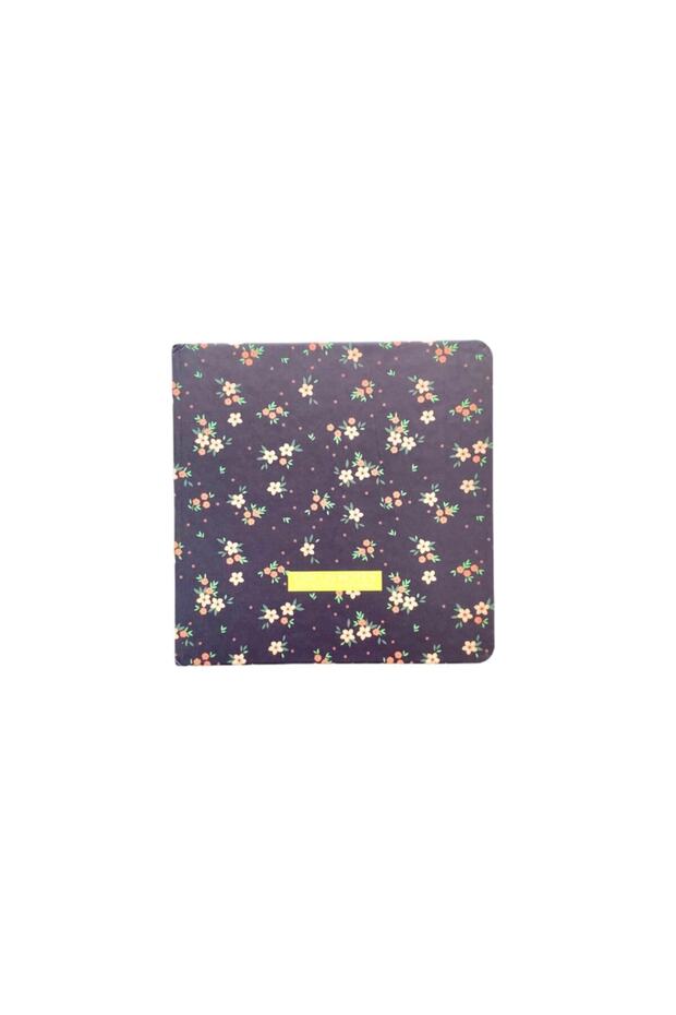 دفتر ملاحظات غير مبطن من السيرك - 1