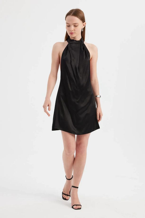 Sırt Dekolteli Saten Halter Boyun Mini Elbise - 2