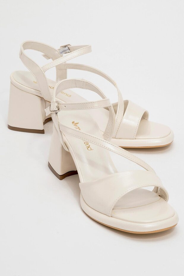 Women's cross strap heeled sandal pearl skin