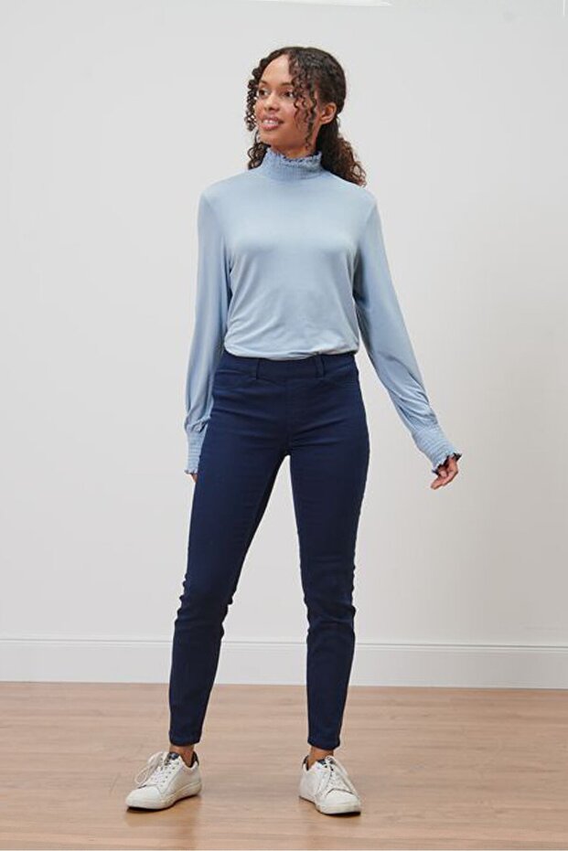 Women Skinny Fit Textured Straight Leg Pants, Navy