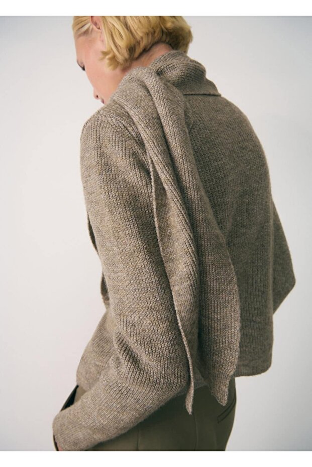 Openwork Knitted Sweater - 4