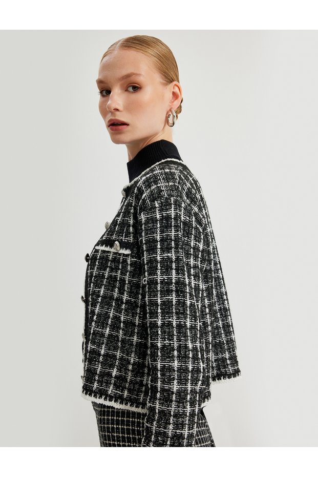 Round Neck Button Pocket Long Sleeve Tweed Cardigan