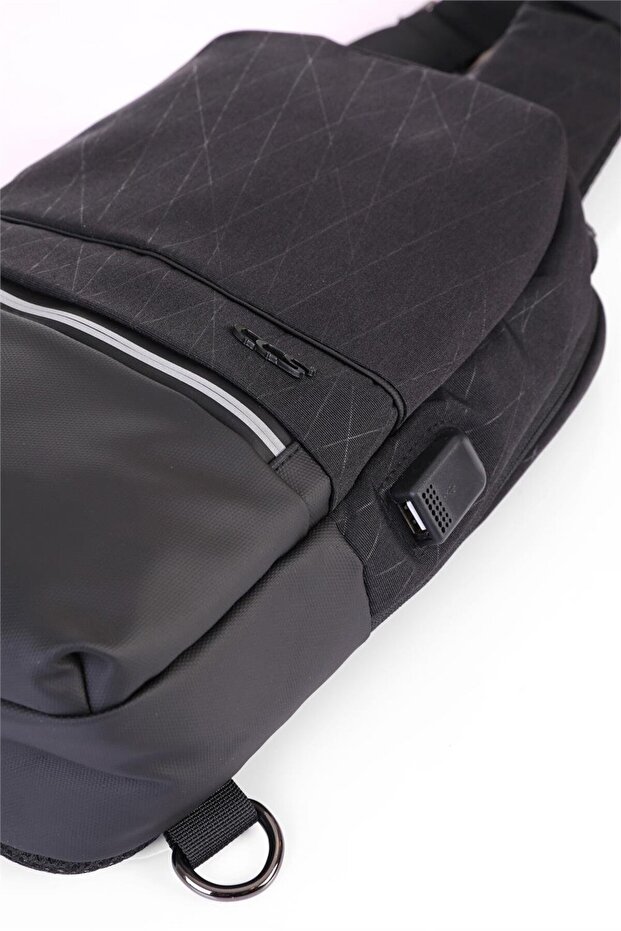 31276 USB Tablet Compartment Single Shoulder Bag - 5