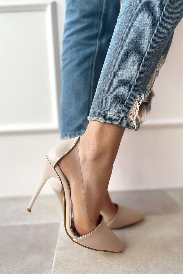 Layla Stiletto Skin Transparent