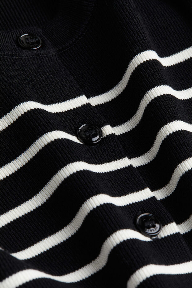 İnce Triko Hırka - 2