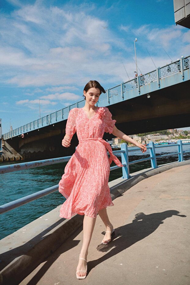 Pembe Kloş Elbise - 5