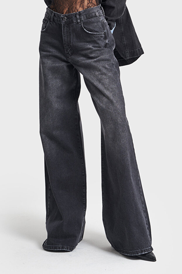 Női sötét füstszínű Hera Palazzo Fit laza szabású farmernadrág - 1