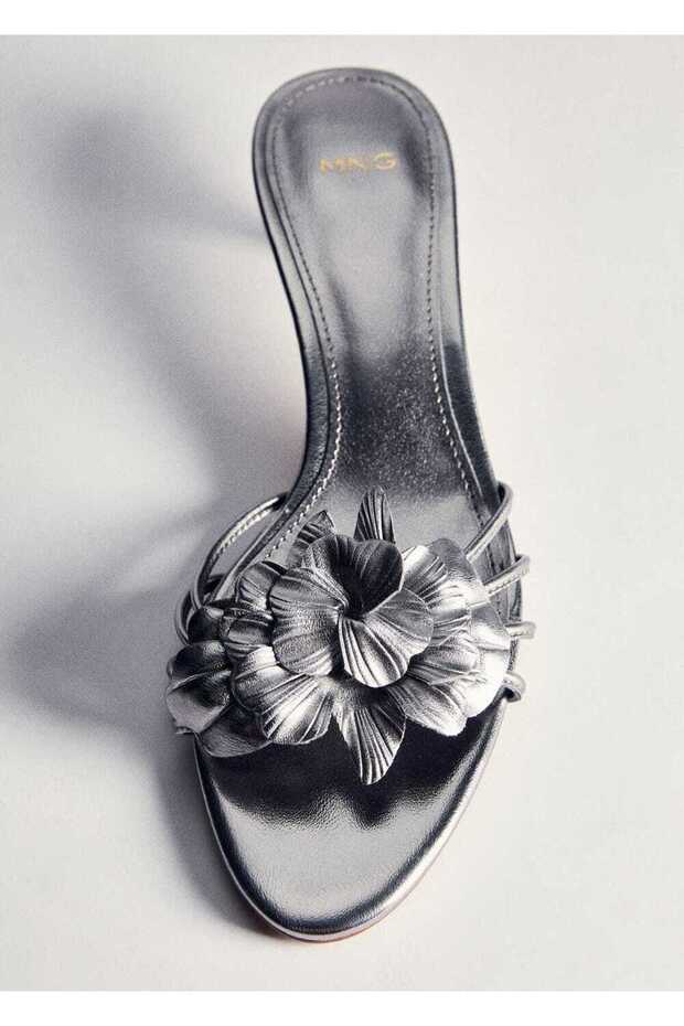 Çiçekli topuklu sandalet - 5