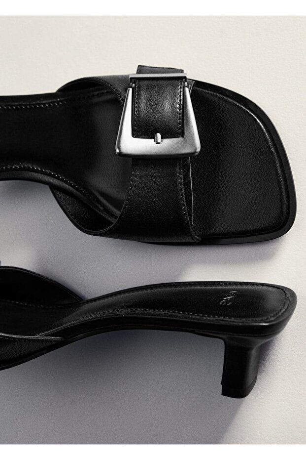 Tokalı deri sandalet - 5