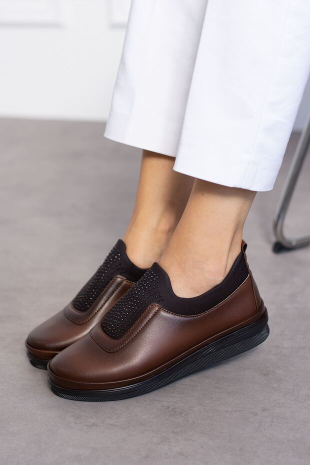 Women's Tan Stretch Orthopedic Mother Shoes with Stones, Everyday Women's Shoes