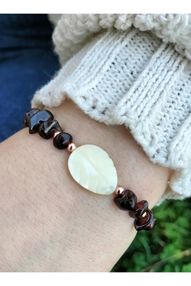 Lal Stone and Pearl Stone Rose Apparatus Bracelet