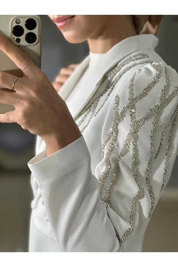 CLİO TAŞ İŞLEMELİ TAKIM - 4