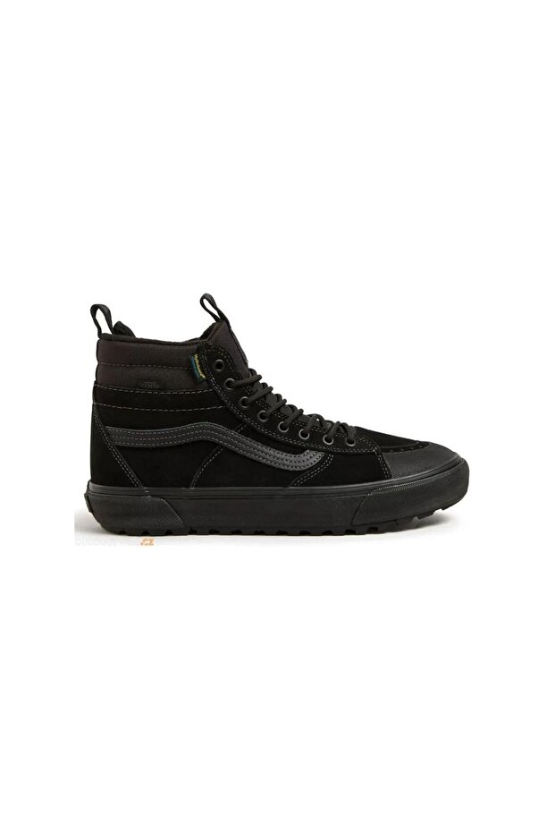 حذاء أسود للجنسين مقاوم للماء من Mte Sk8-hi