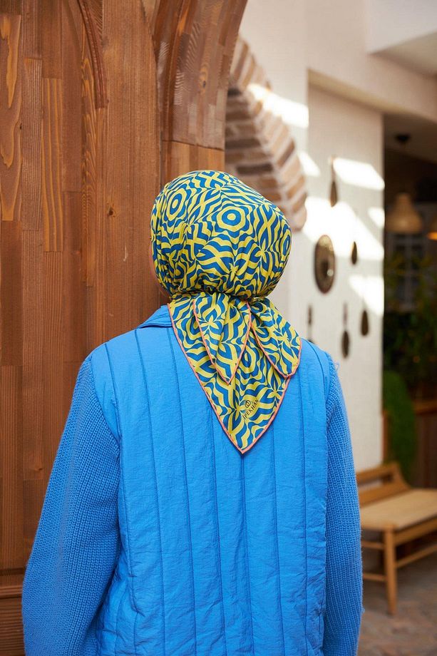 Geo Trefoil Soft Eşarp Hardal Mavi 1159-08 - 3