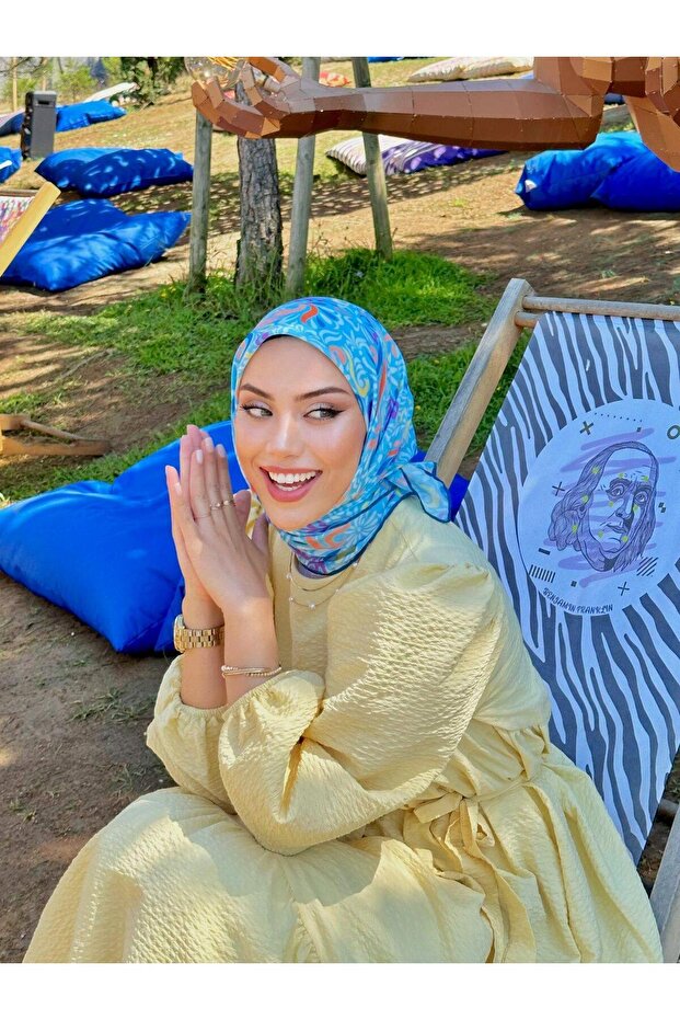وشاح ناعم من مينا الطبيعة باللون الأزرق الفاتح 1146-13