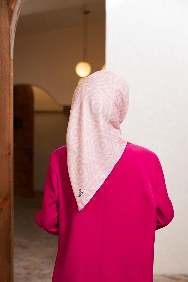 Geo Trefoil Soft Eşarp Toz Pembe 1159-07 - 3