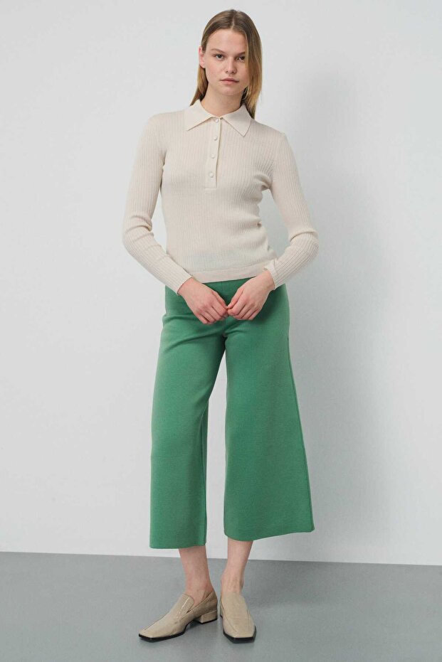 Green Women's Trousers - Short Leg