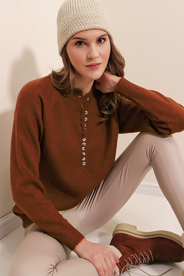 15809 سترة بأزرار - بني - 1