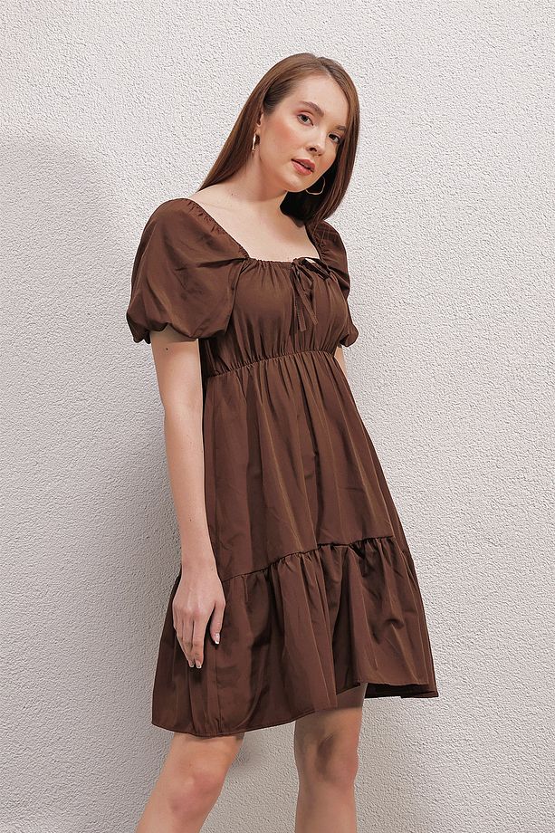 2351 Kloş Poplin Elbise - Kahverengi - 4