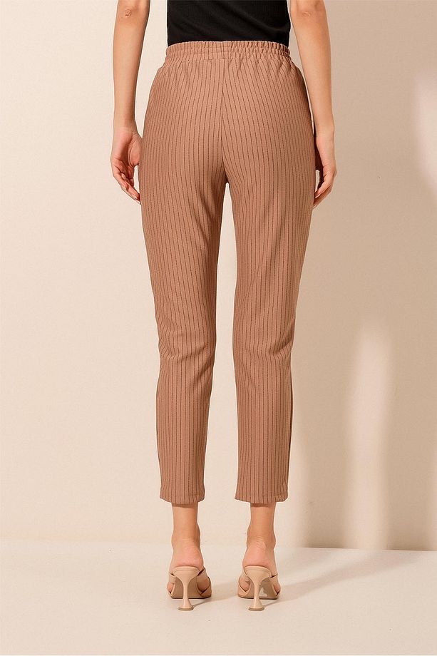 6560 Beli Lastikli Bağcıklı Pantolon - Camel - 5