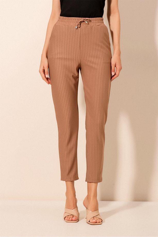 6560 Beli Lastikli Bağcıklı Pantolon - Camel - 2