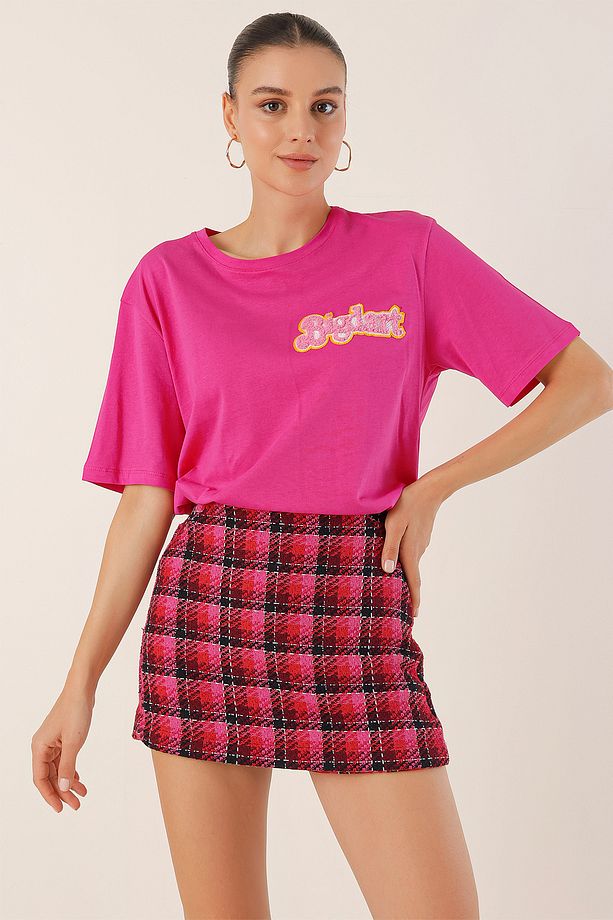 4312 Nakışlı Oversize Tişört - Fuşya - 3