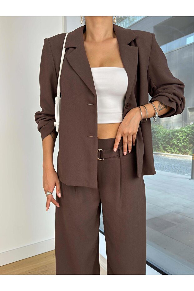 Women's Blazer Jacket with High Waist Belt and Button Closure and Wide Leg Trousers - Brown 25K063