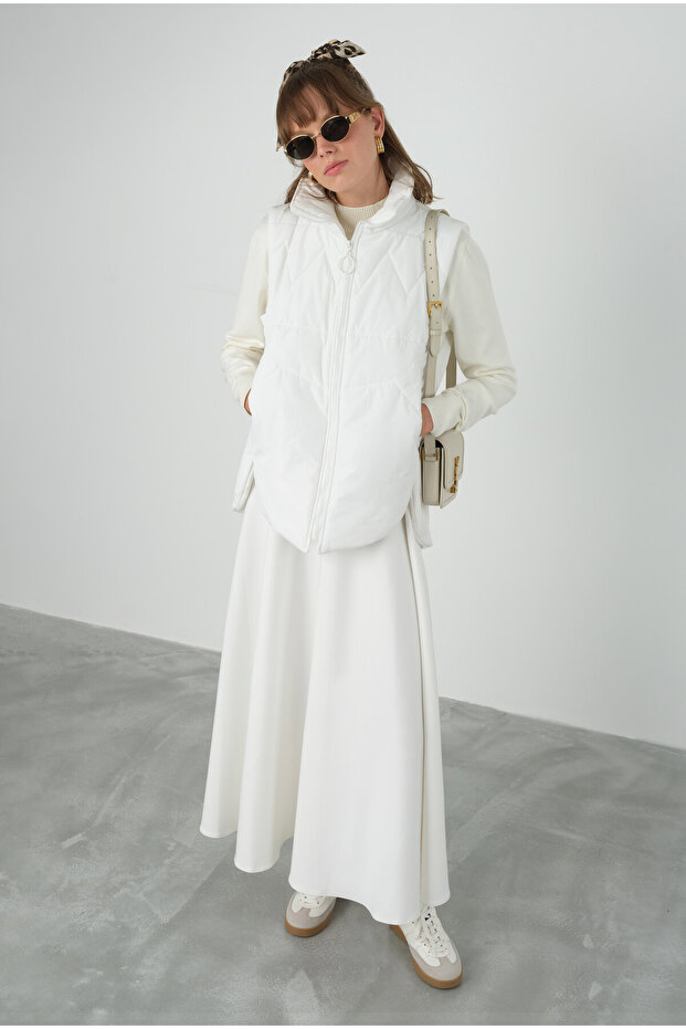 White Short Puffer Vest